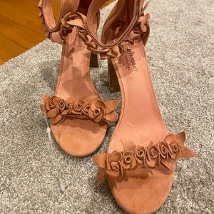 Jeffrey Campbell for Anthropologie size 9 1/2 heeled sandals pink